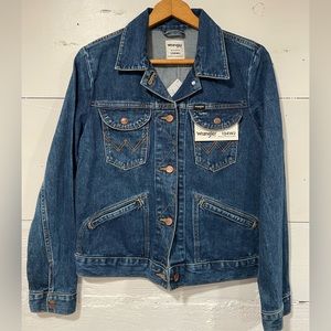 NWT Wrangler 124WJ Icons denim jacket // small